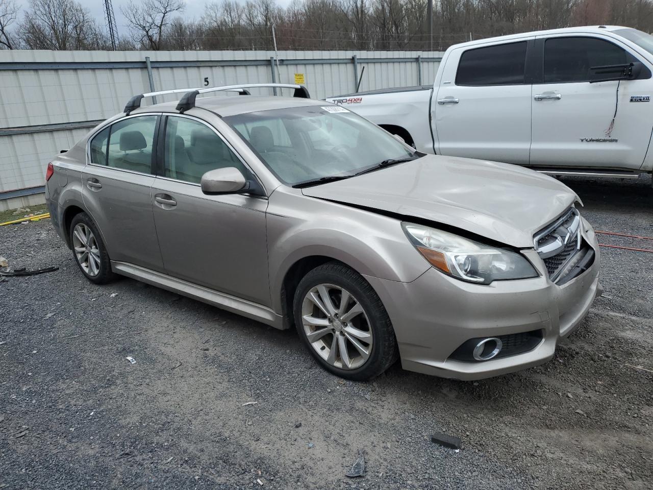 2014 SUBARU LEGACY 2.5 - Image 4