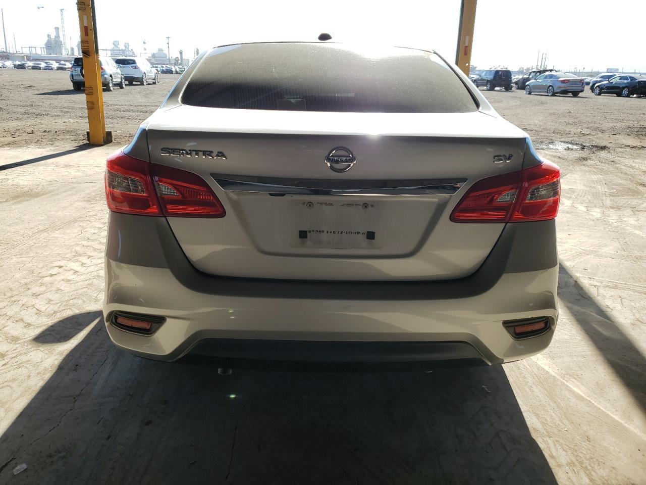 2017 NISSAN SENTRA S - Фото 6
