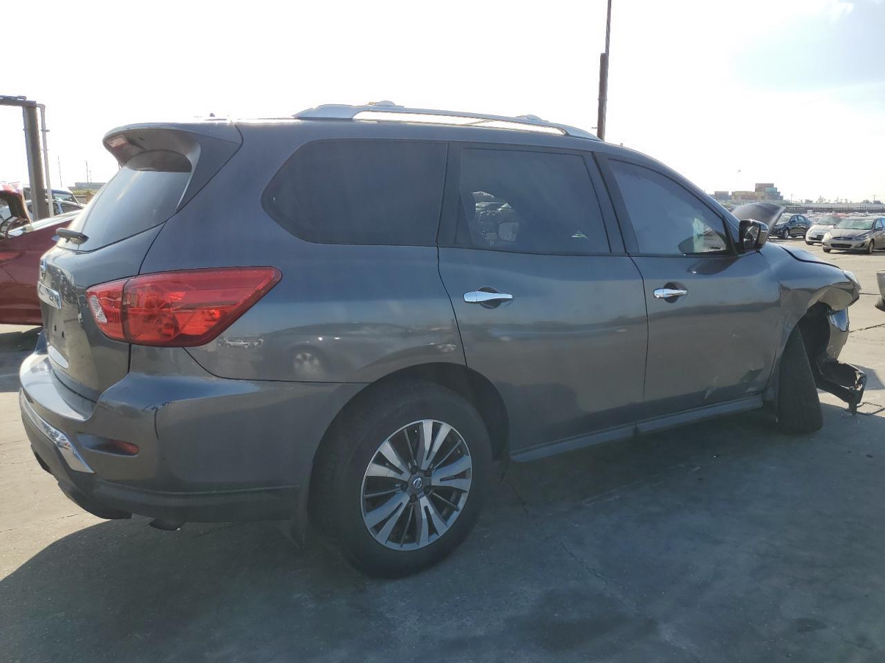 2017 NISSAN PATHFINDER - Image 3