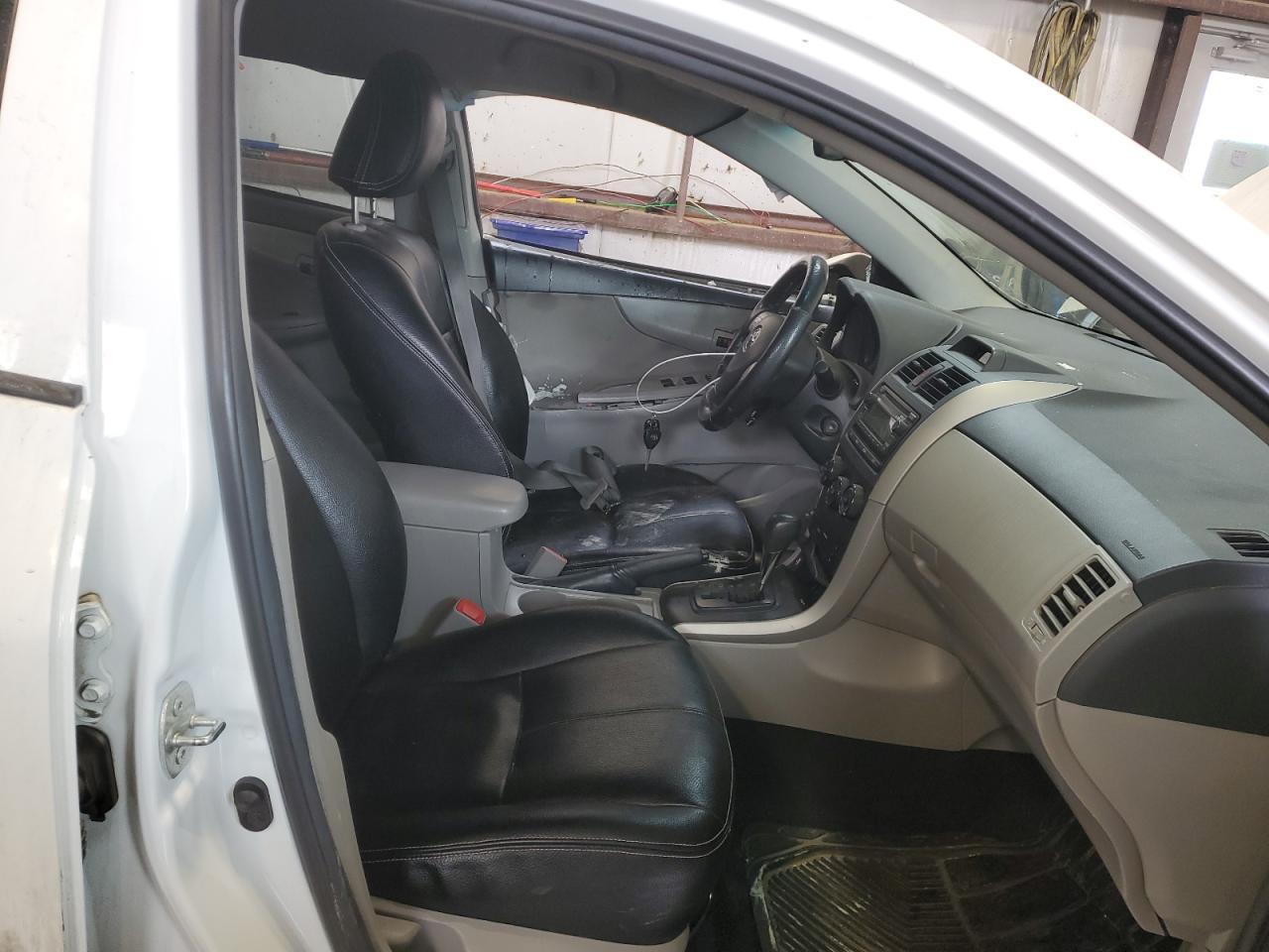 2013 TOYOTA COROLLA BA - Image 7
