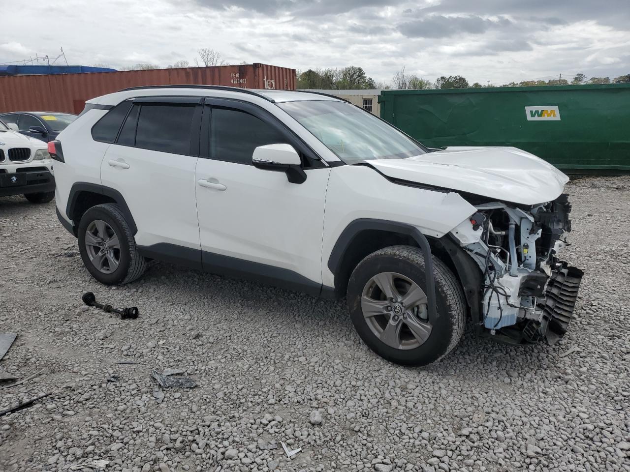 2022 TOYOTA RAV4 XLE - Фото 4