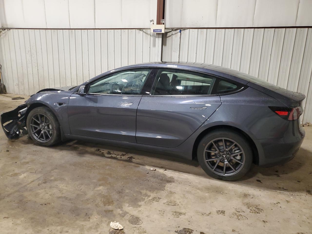 2023 TESLA MODEL 3 - Фото 2