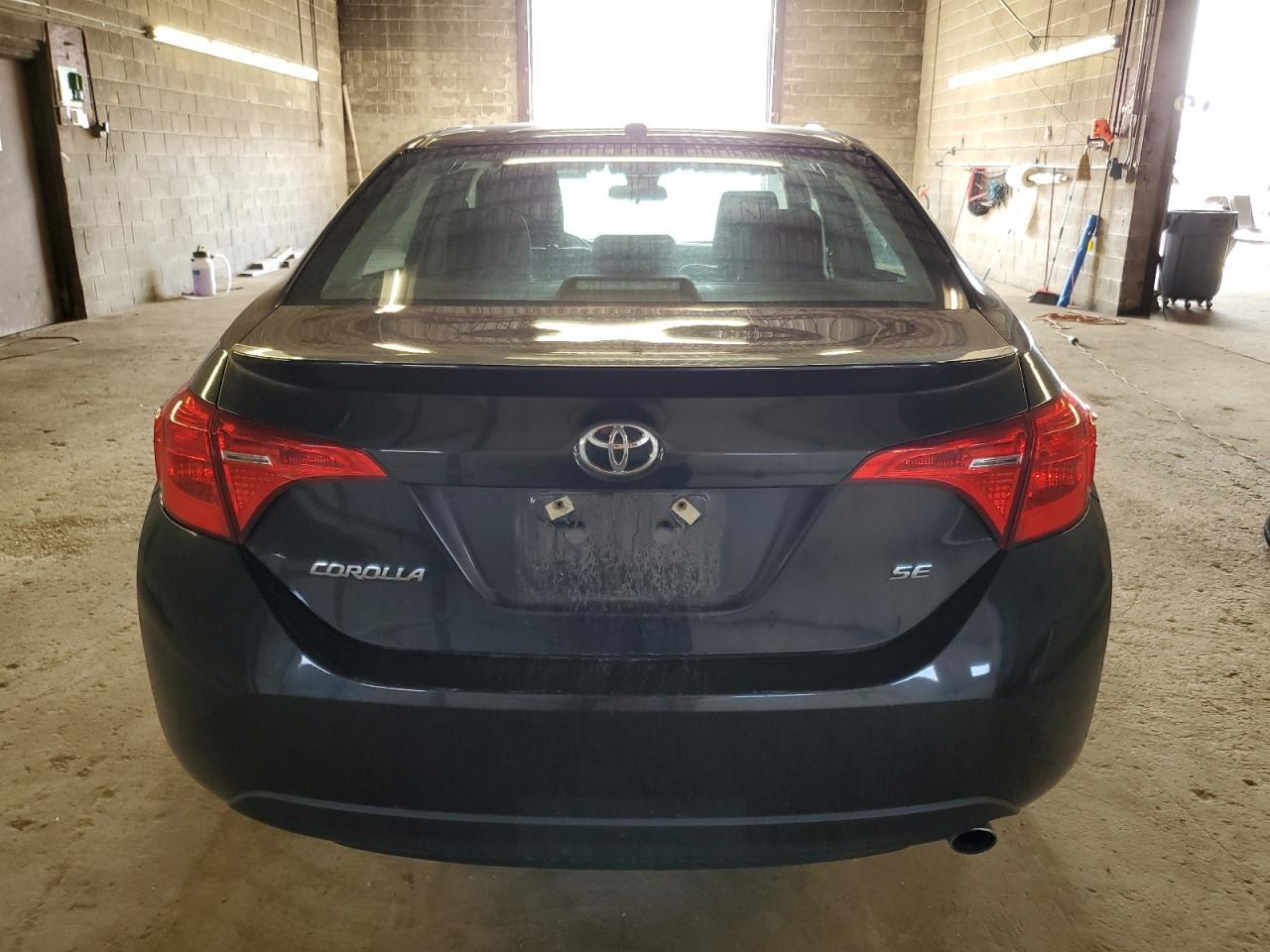 2018 TOYOTA COROLLA L - Image 6