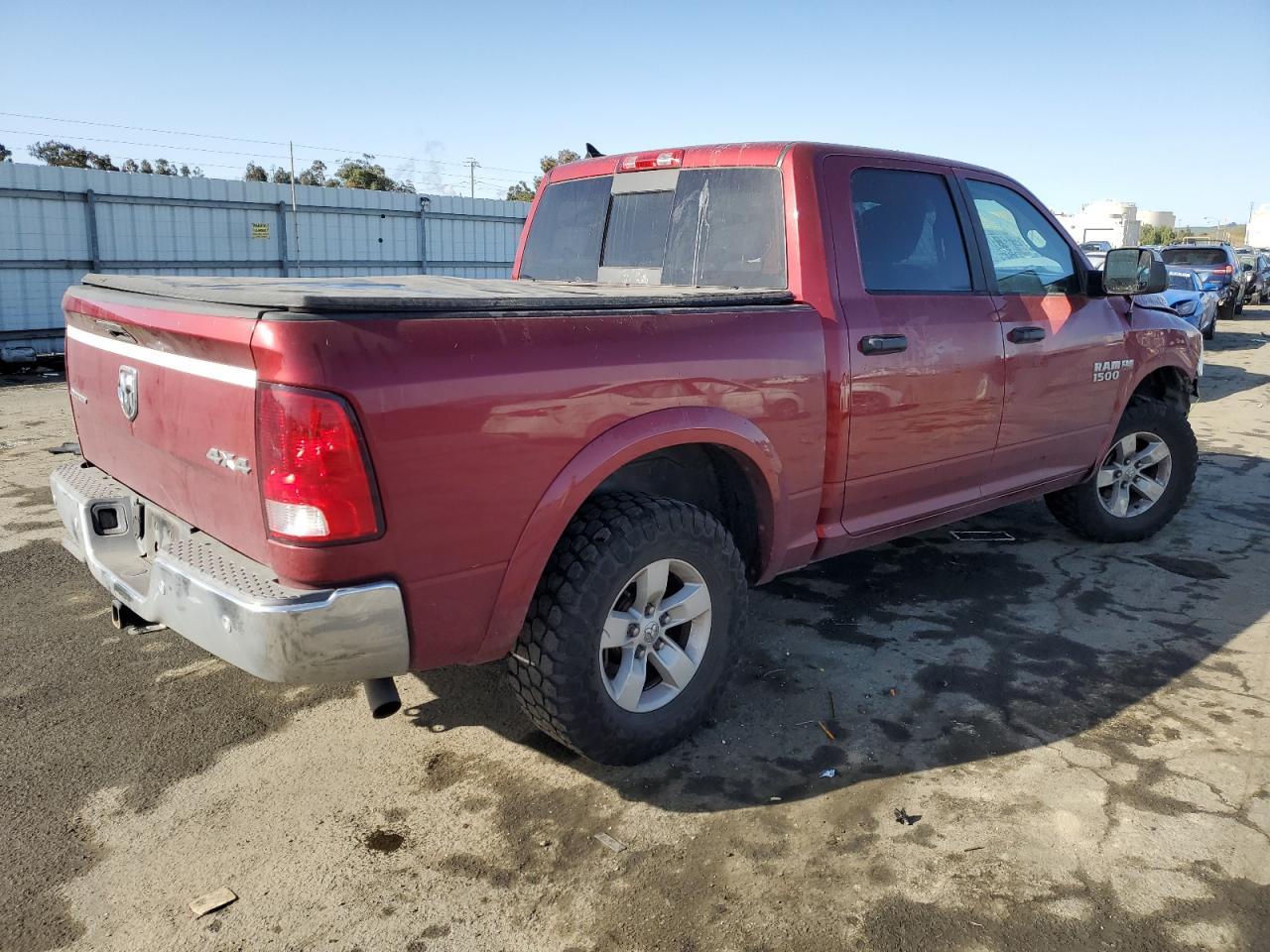 2015 RAM 1500 SLT - Image 3