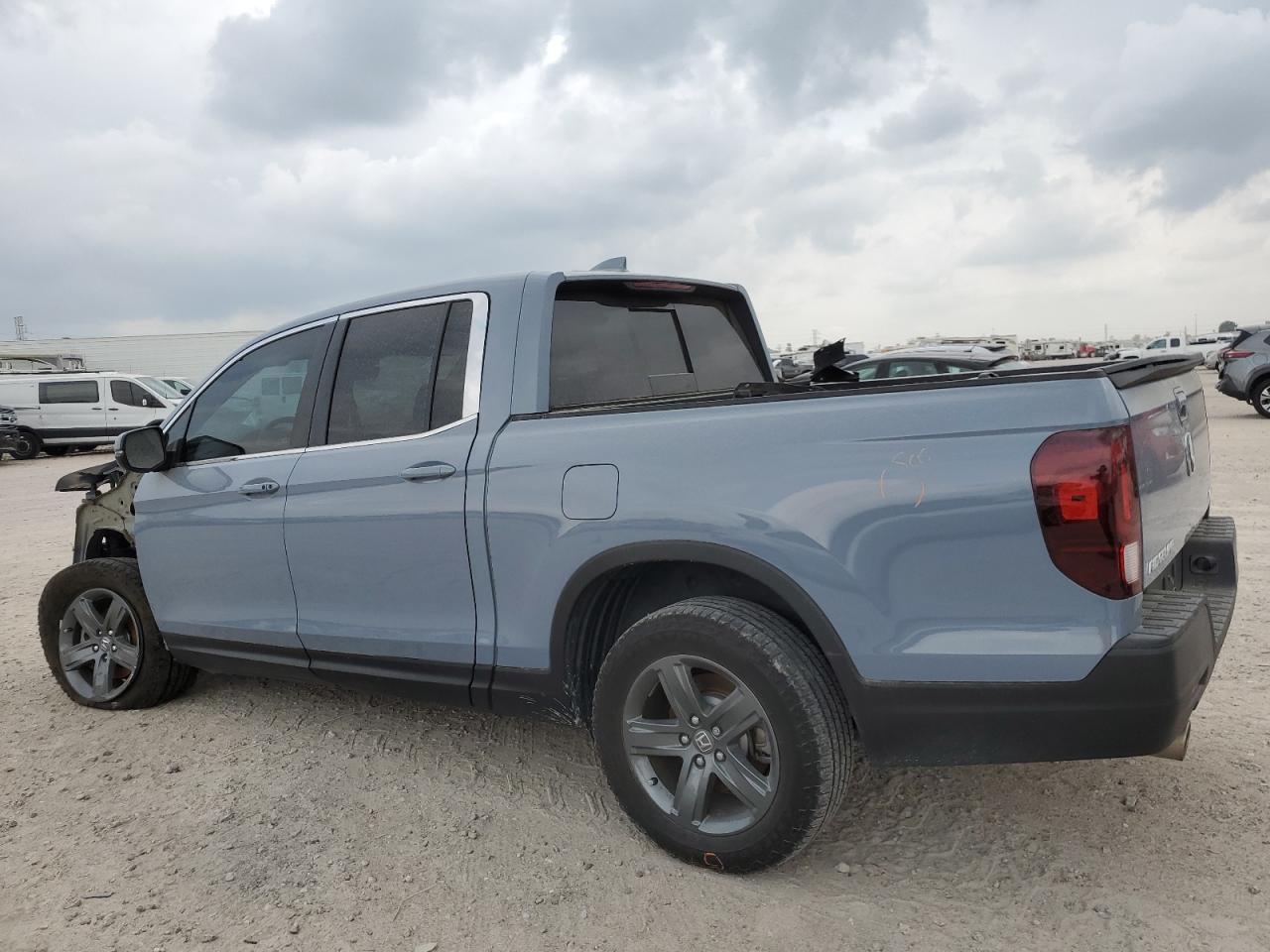 2023 HONDA RIDGELINE - Image 2