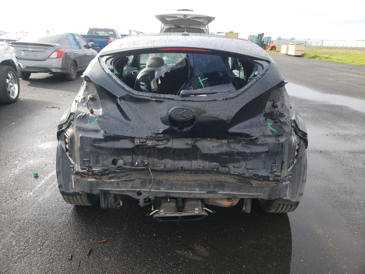 2013 HYUNDAI VELOSTER - Фото 6