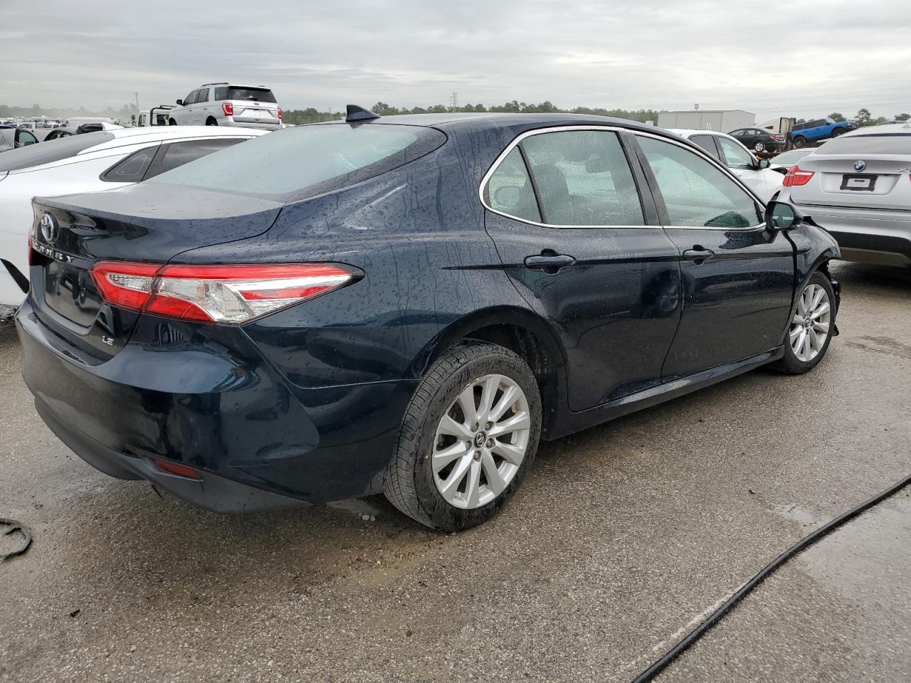 2019 TOYOTA CAMRY L - Image 3