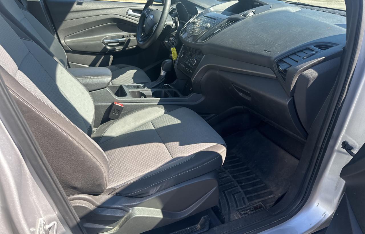2017 FORD ESCAPE SE - Image 5