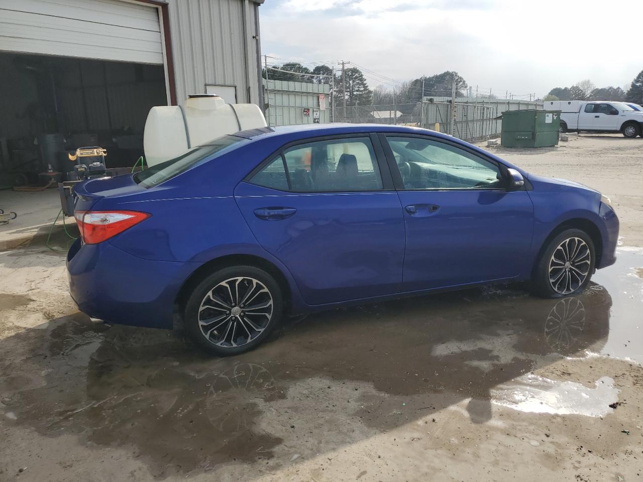 2015 TOYOTA COROLLA L - Image 3