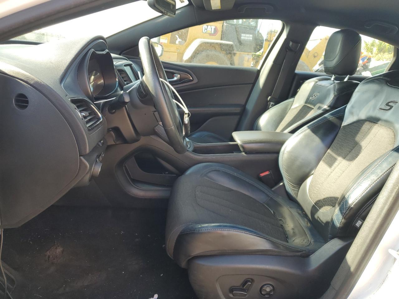 2015 CHRYSLER 200 S - Image 7