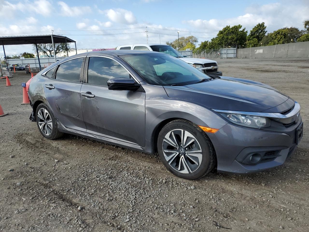 2016 HONDA CIVIC EX - Image 4