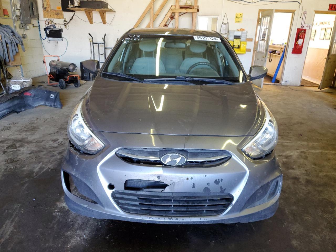 2016 HYUNDAI ACCENT SE - Фото 5