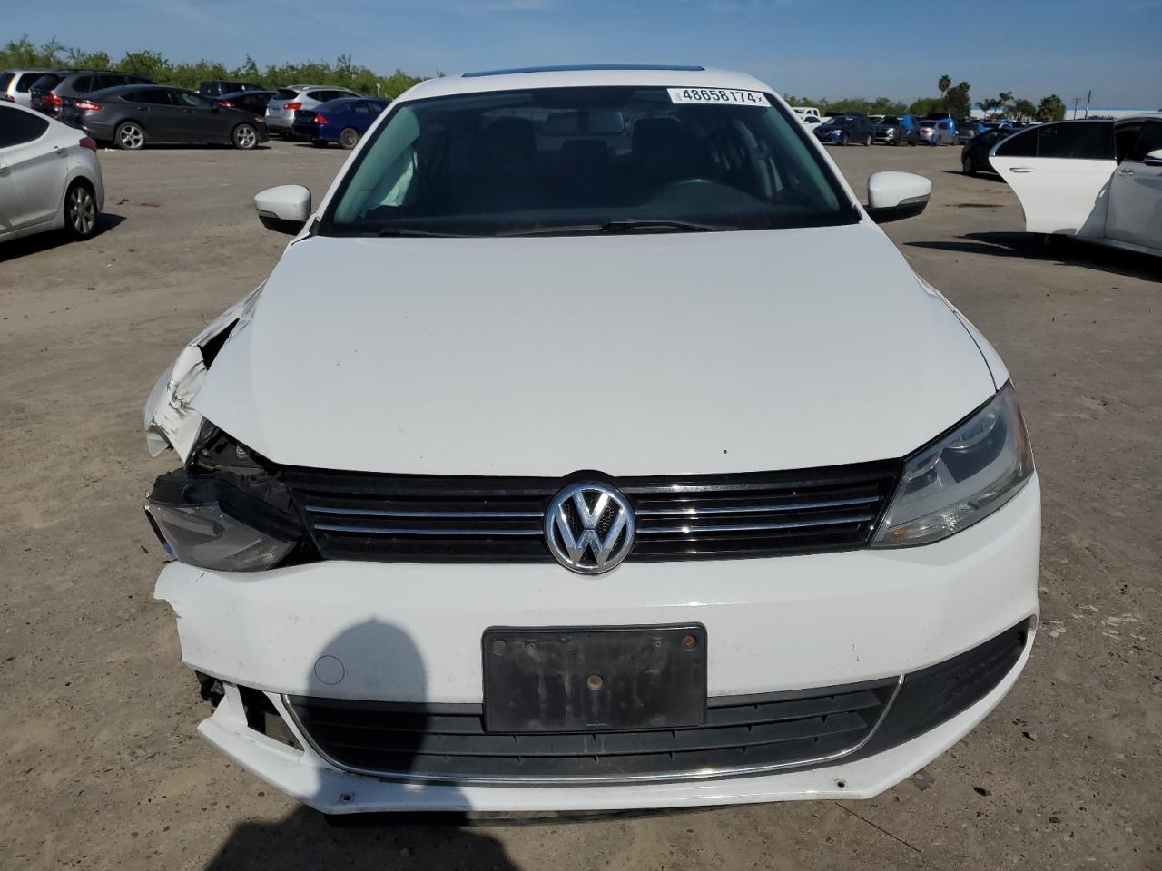 2014 VOLKSWAGEN JETTA SE - Image 5