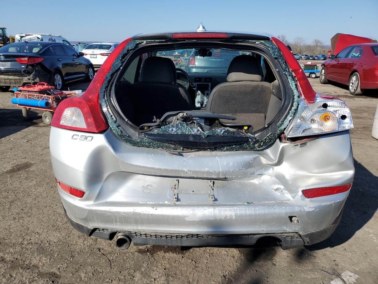 2011 VOLVO C30 T5 - Фото 6