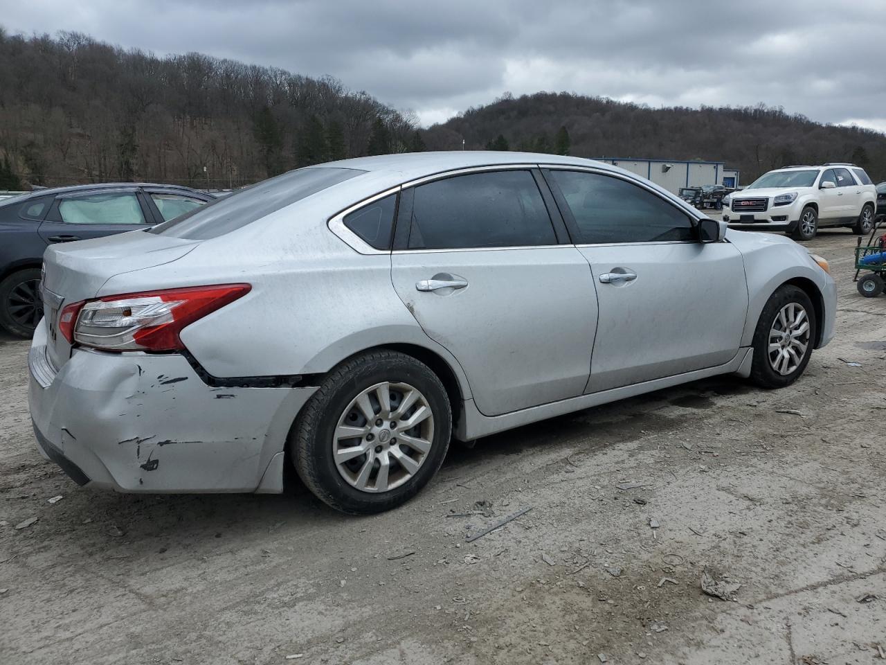 2016 NISSAN ALTIMA 2.5 - Фото 3