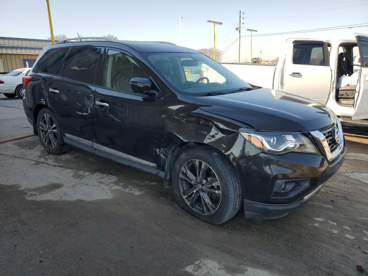 2017 NISSAN PATHFINDER - Фото 4