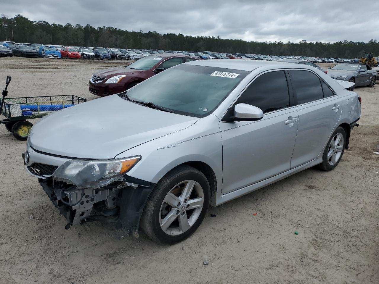 2013 TOYOTA CAMRY L