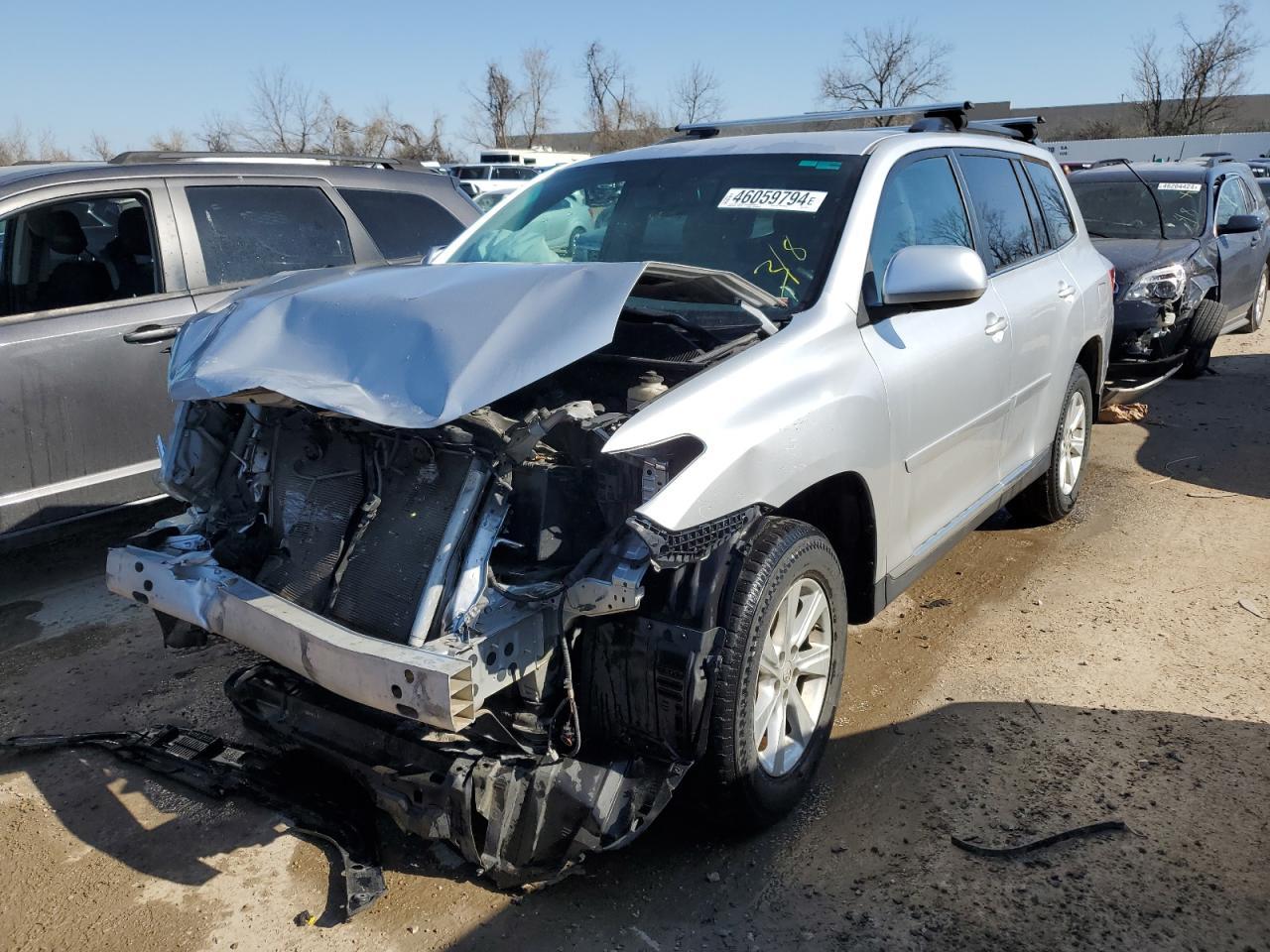 2011 TOYOTA HIGHLANDER