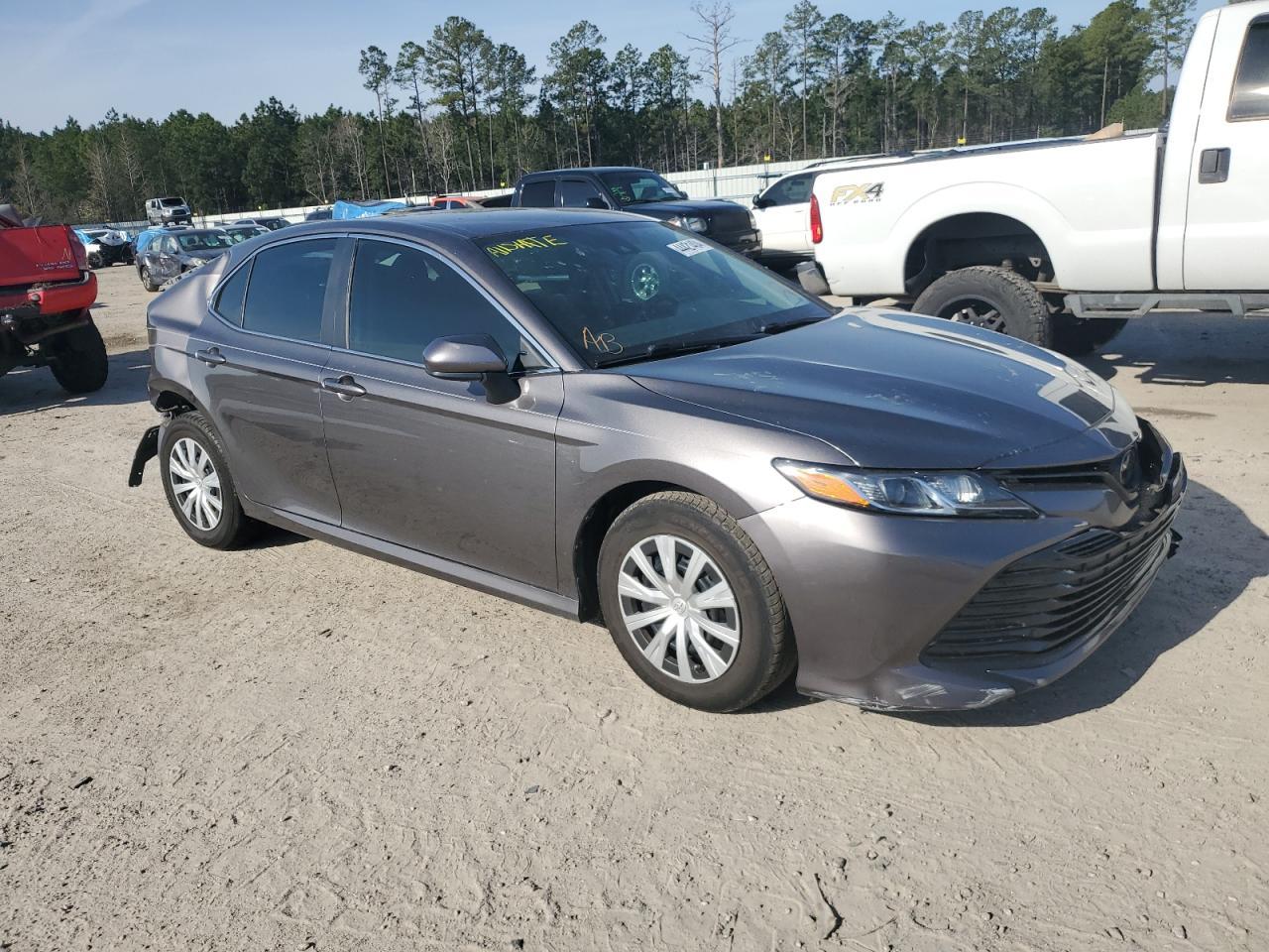 2019 TOYOTA CAMRY L - Image 4