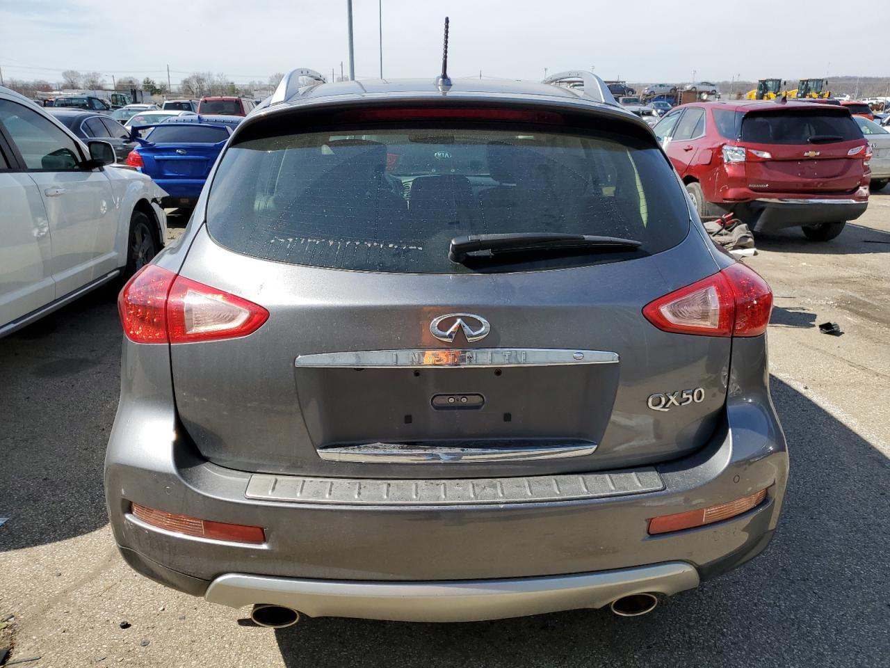 2016 INFINITI QX50 - Image 6