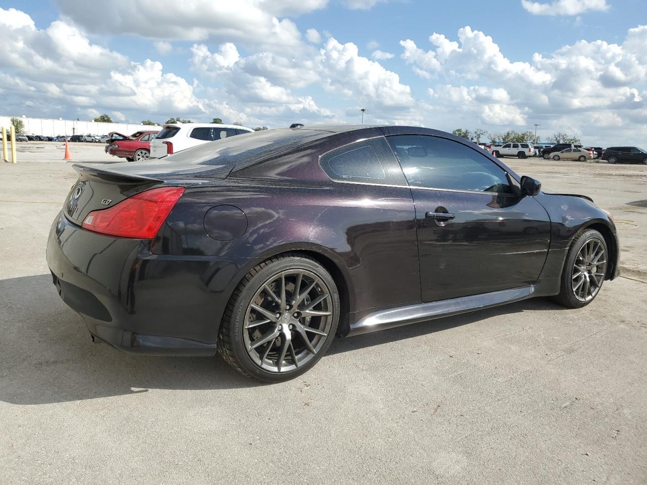 2012 INFINITI G37 BASE - Image 3