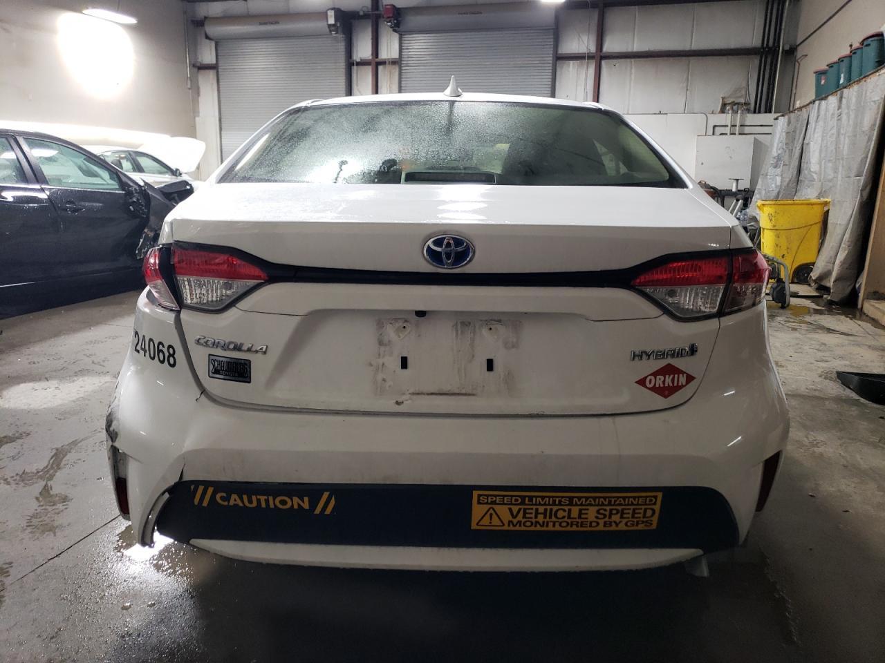 2022 TOYOTA COROLLA LE - Фото 6