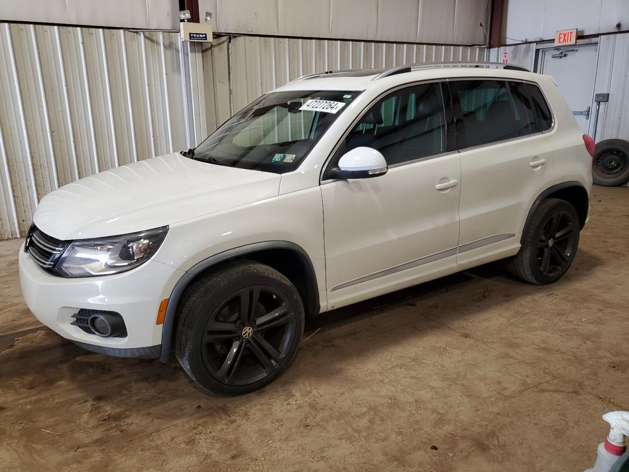 2015 VOLKSWAGEN TIGUAN S