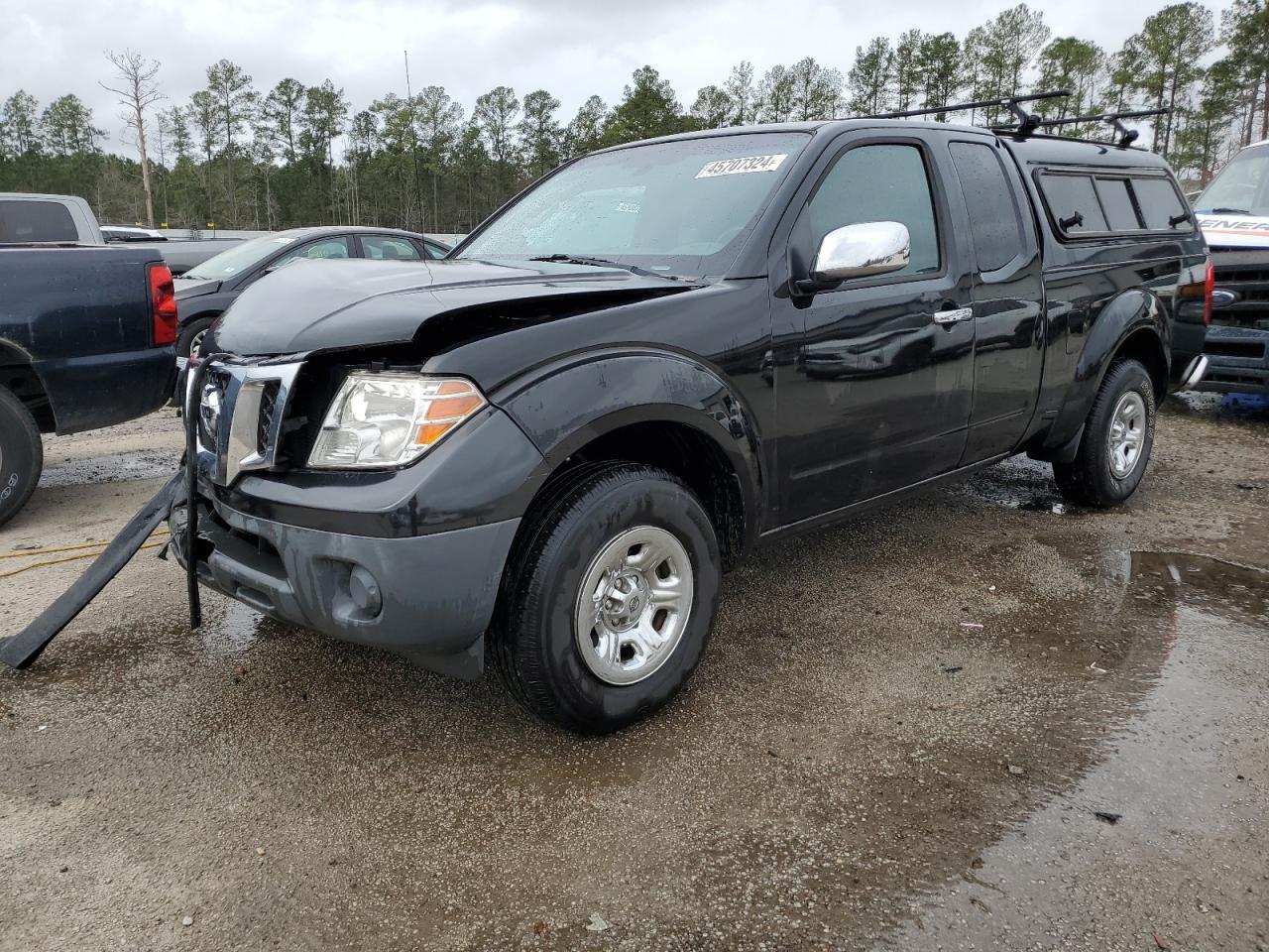 2016 NISSAN FRONTIER S