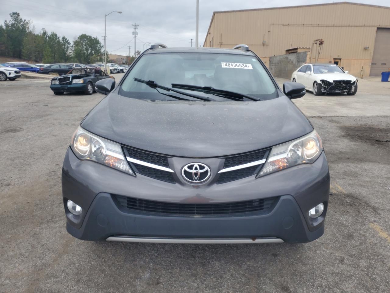2015 TOYOTA RAV4 XLE - Фото 5
