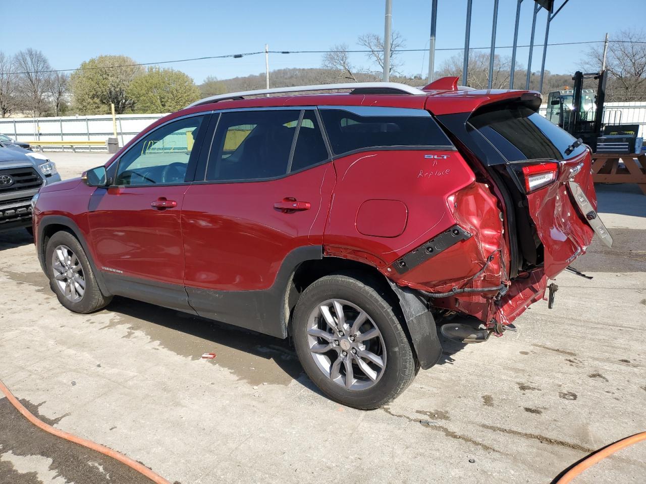 2023 GMC TERRAIN SL - Фото 2