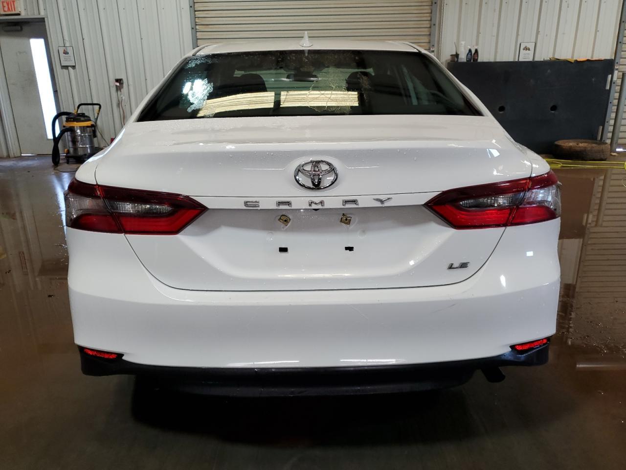 2023 TOYOTA CAMRY LE - Image 6