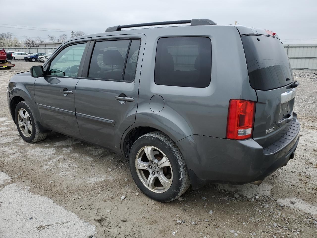 2013 HONDA PILOT EXL - Image 2