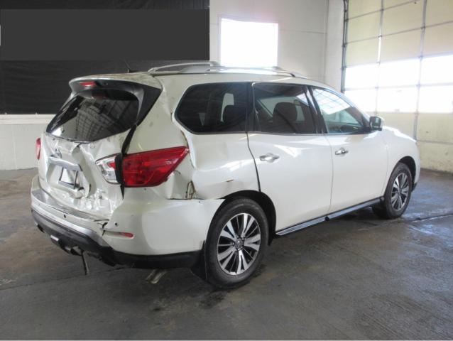 2018 Nissan Pathfinder S - Image 3