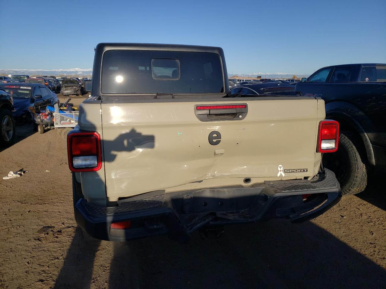 2020 JEEP GLADIATOR - Image 6