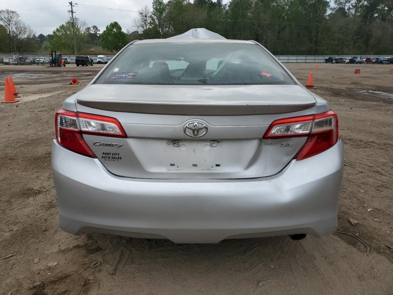 2013 TOYOTA CAMRY L - Фото 6