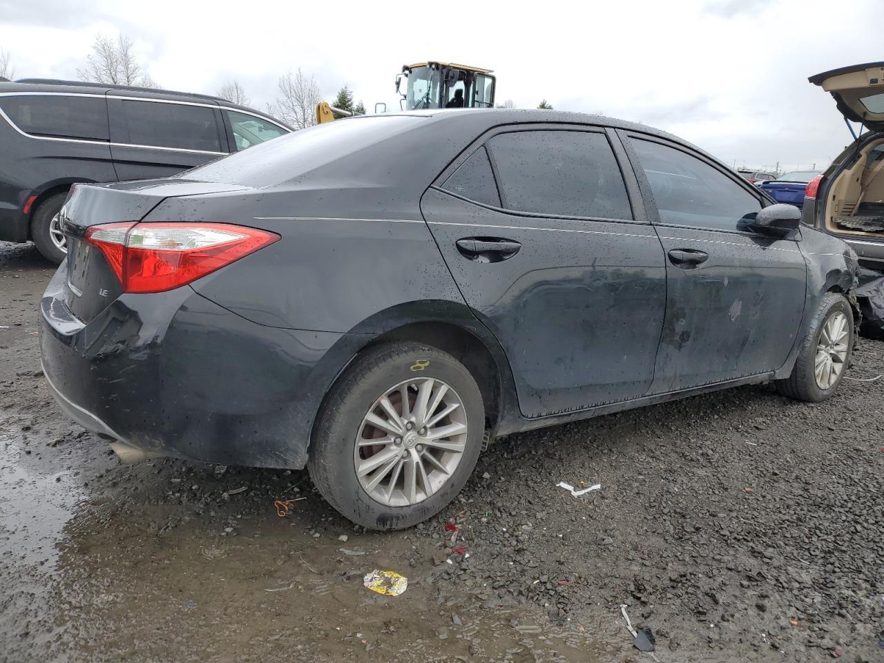 2015 TOYOTA COROLLA L - Image 3