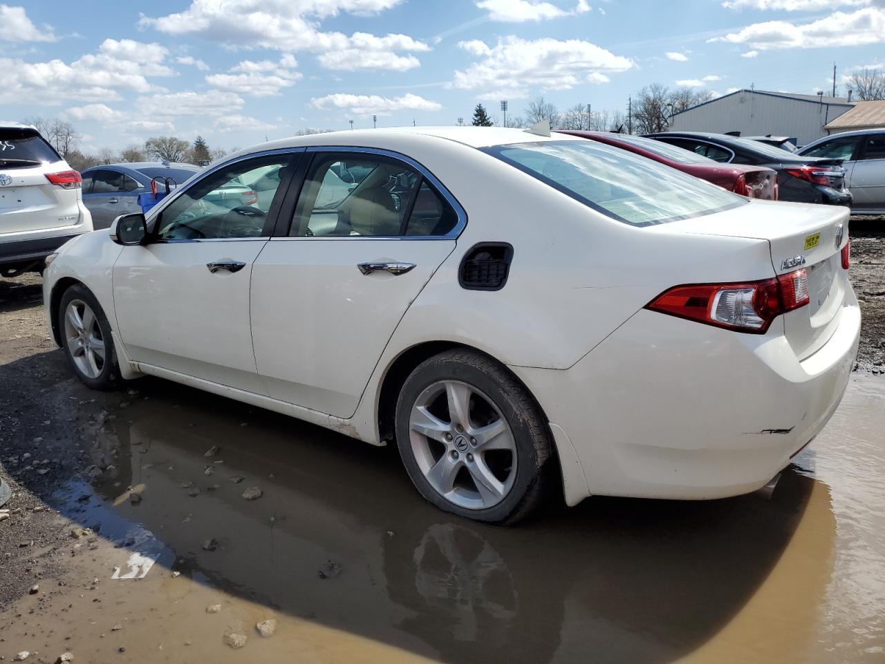 2010 ACURA TSX - Image 2