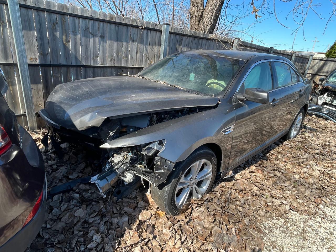 2016 FORD TAURUS SEL car image