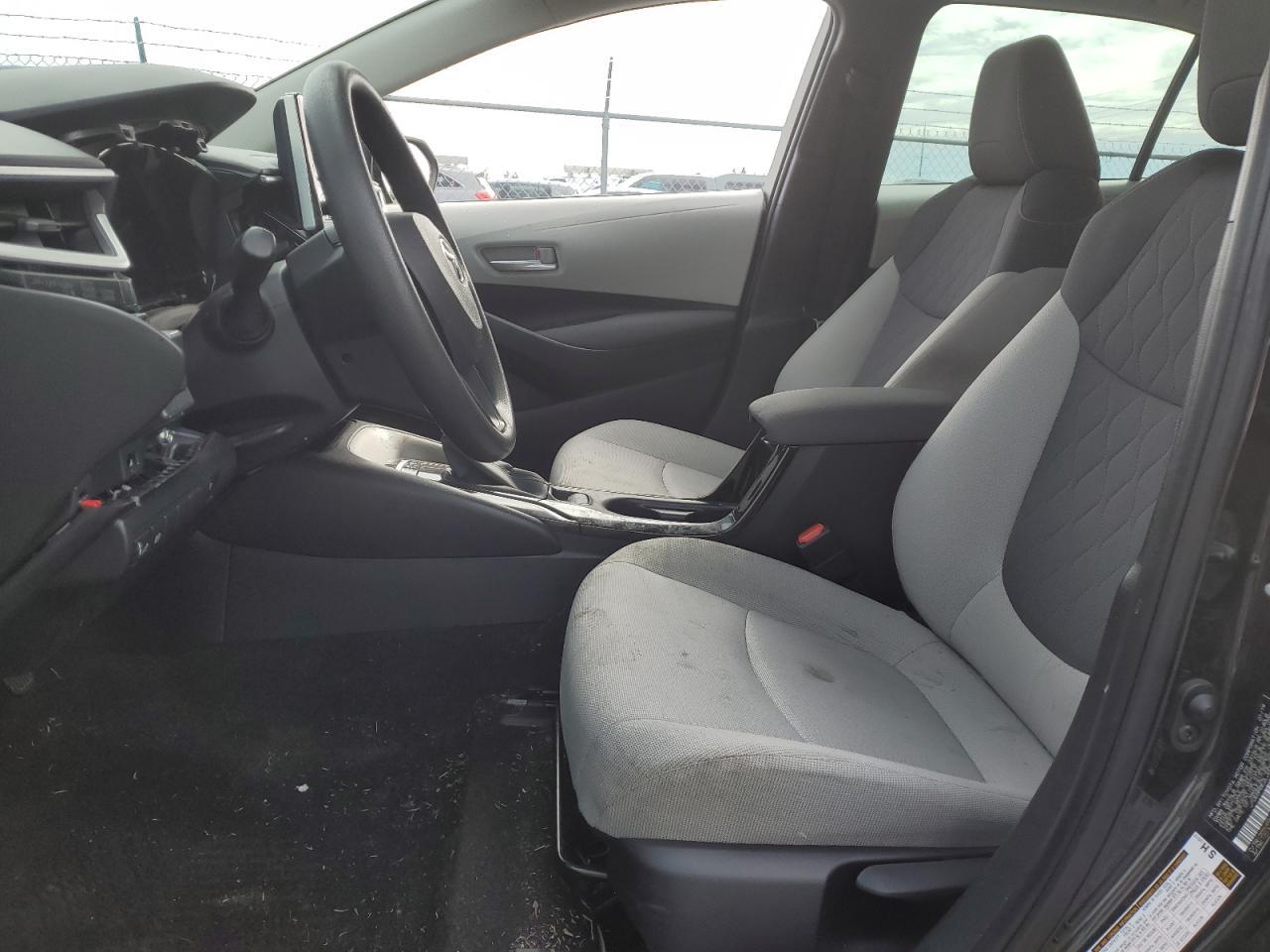 2020 TOYOTA COROLLA LE - Фото 7