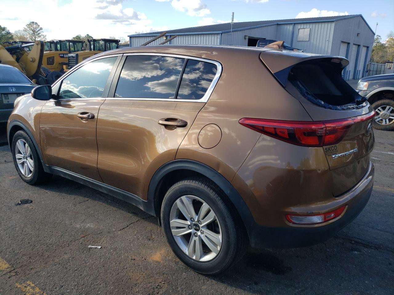 2017 KIA SPORTAGE L - Image 2