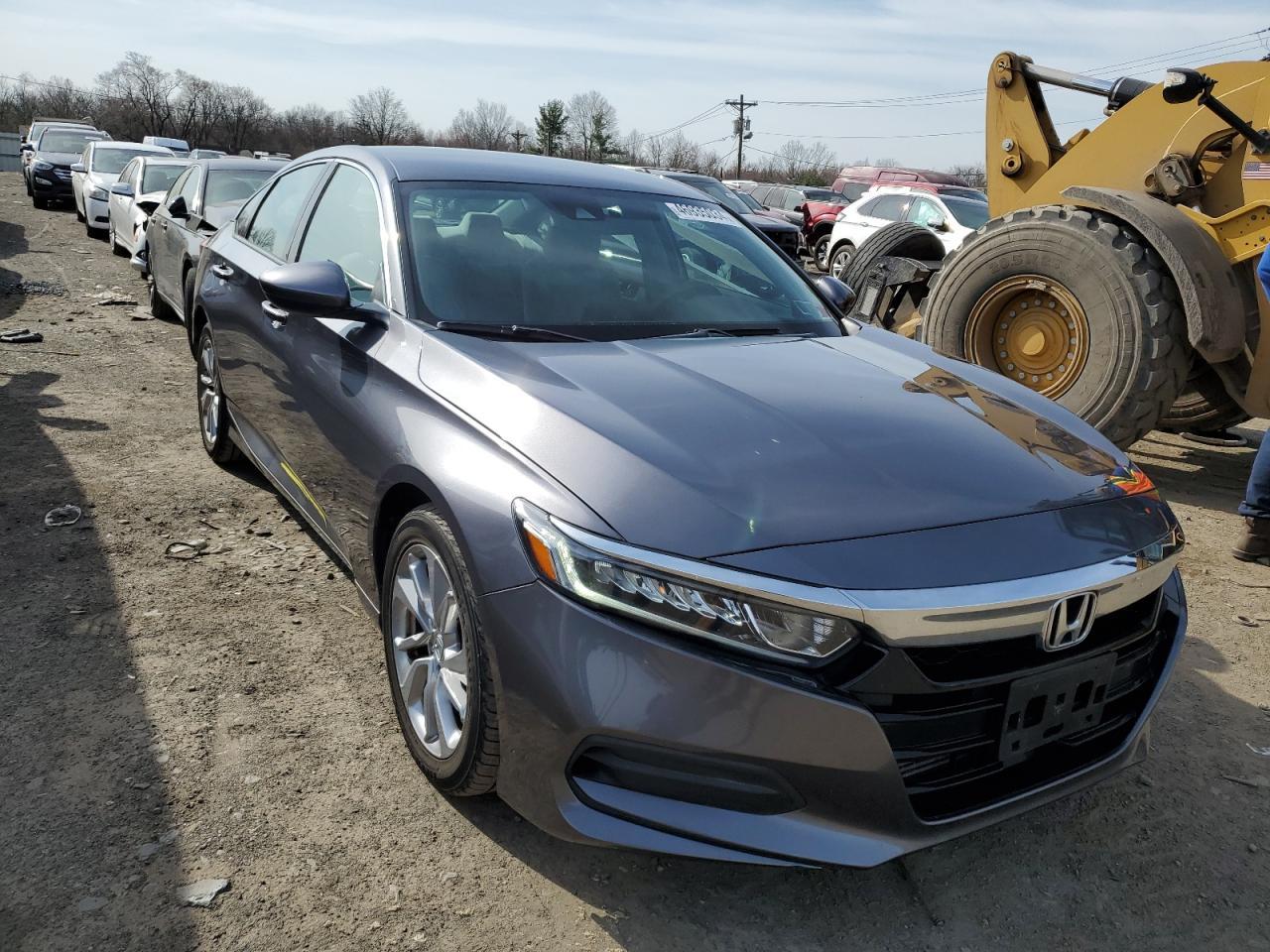 2018 HONDA ACCORD LX - Image 4