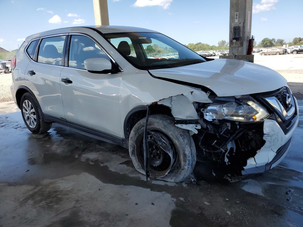 2017 NISSAN ROGUE S - Фото 4