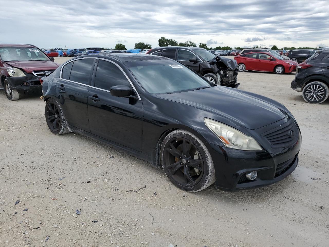 2012 INFINITI G37 BASE - Image 4
