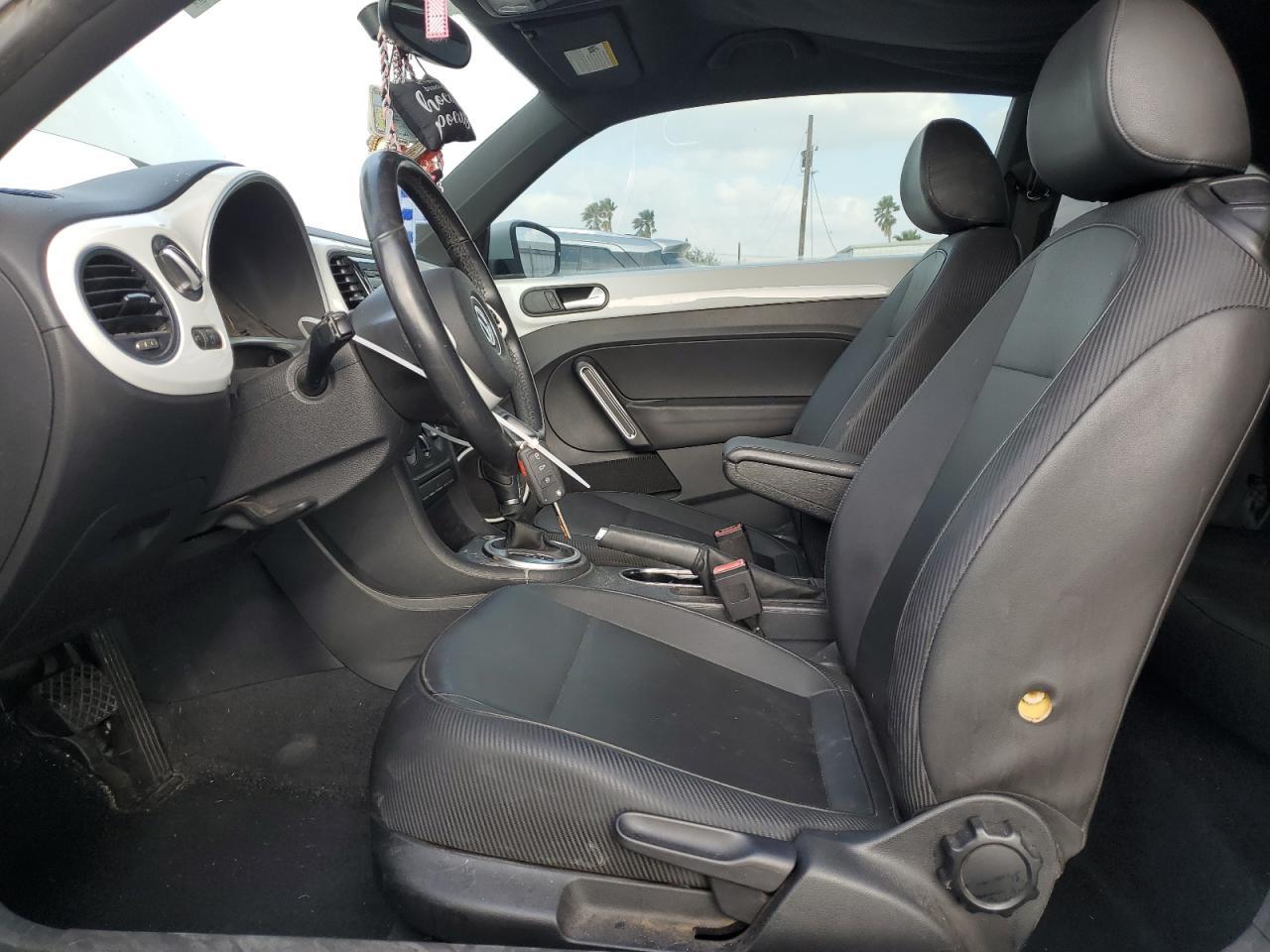 2014 VOLKSWAGEN BEETLE - Image 7