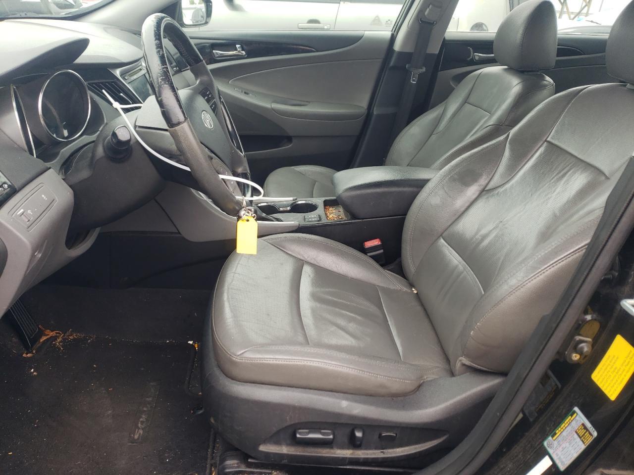 2011 HYUNDAI SONATA SE - Image 7
