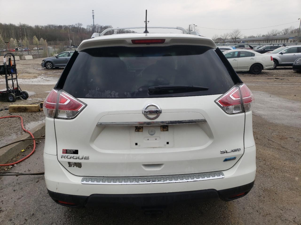 2014 NISSAN ROGUE S - Image 6