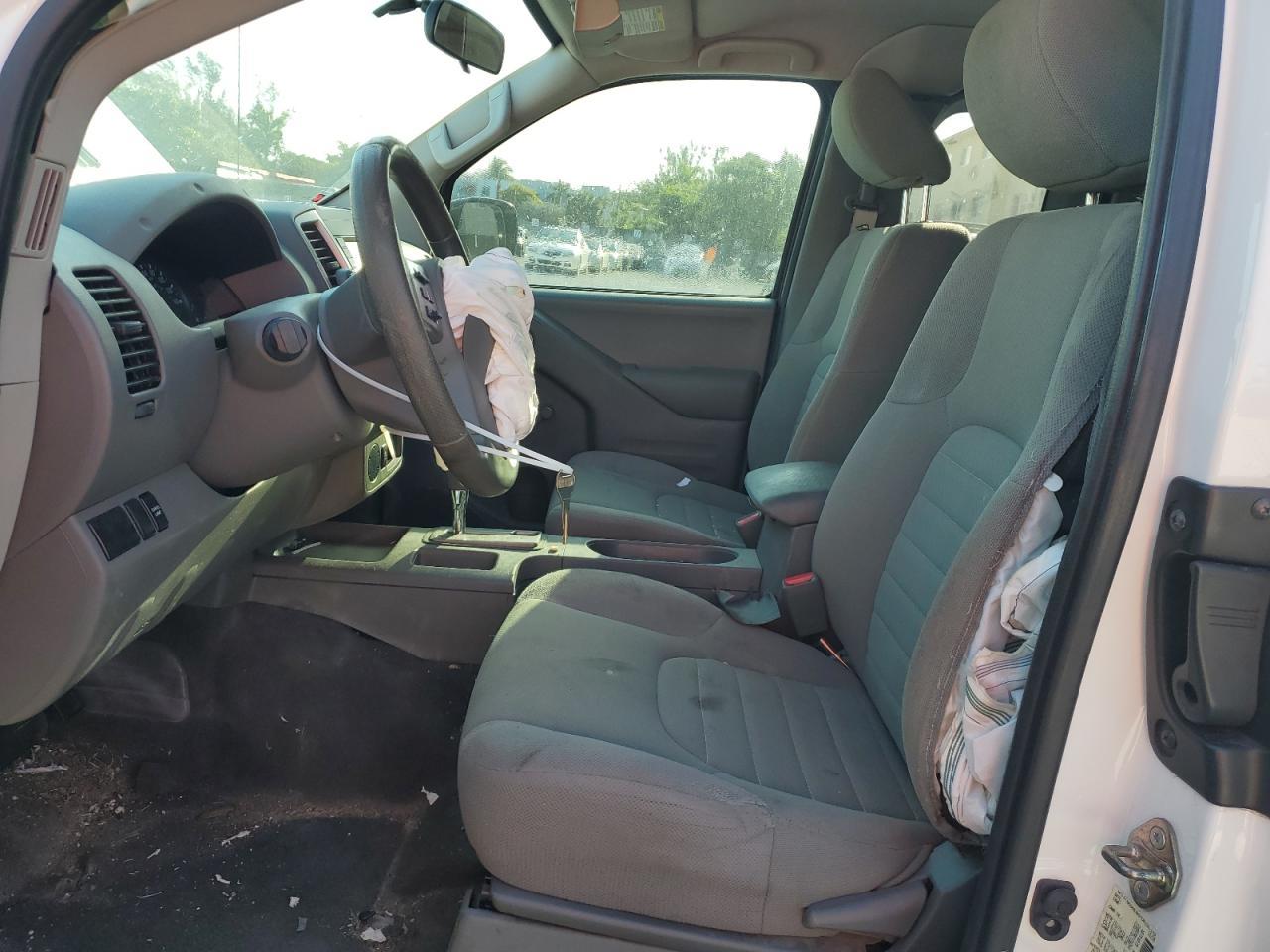 2019 NISSAN FRONTIER S - Фото 7