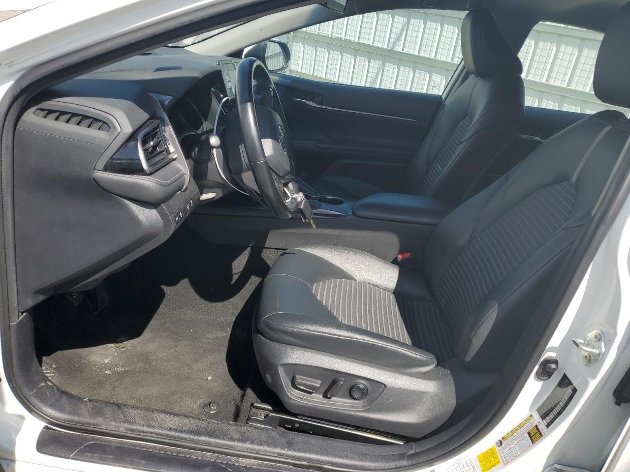 2021 TOYOTA CAMRY SE - Image 7