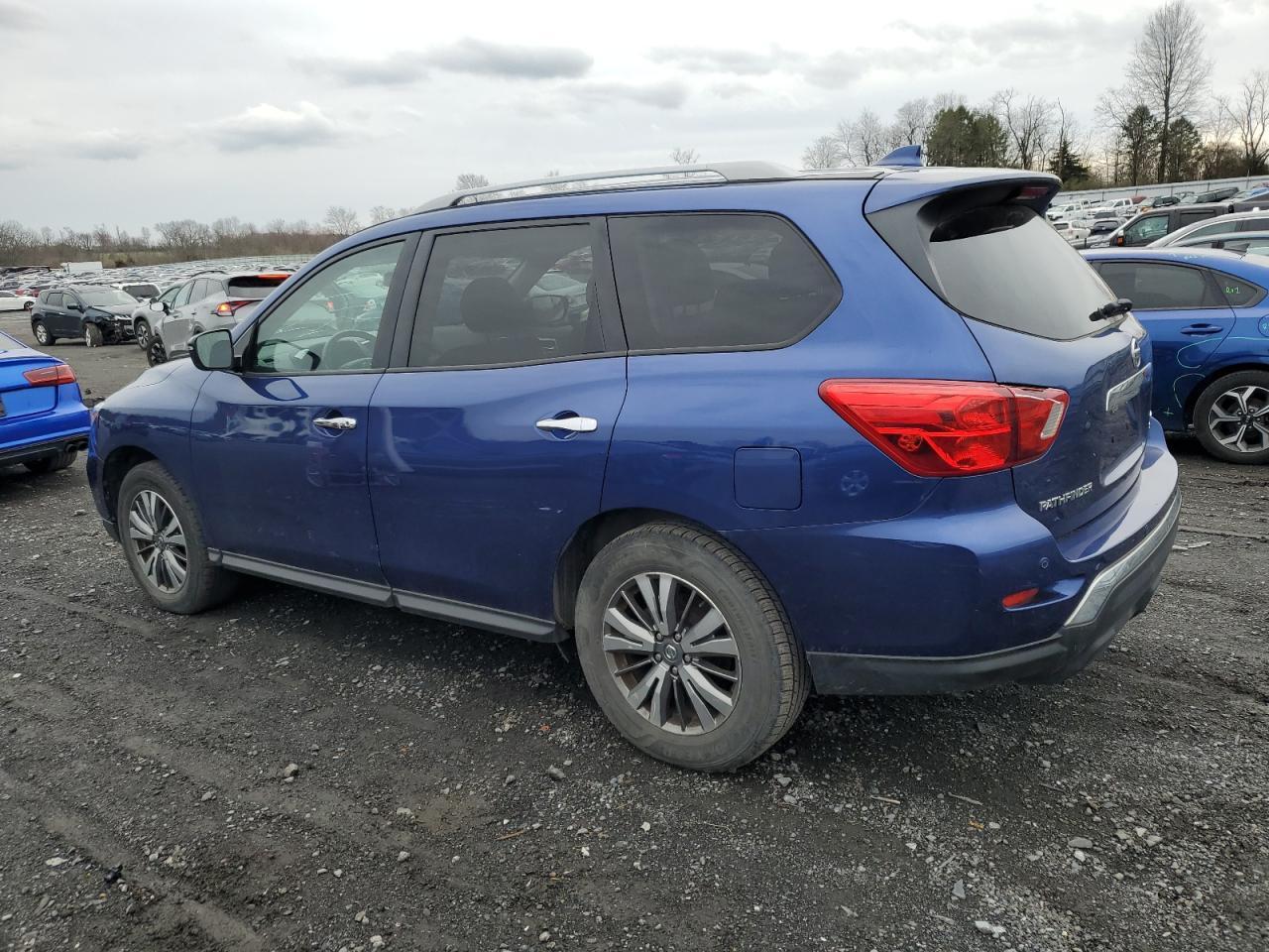 2019 NISSAN PATHFINDER - Image 2