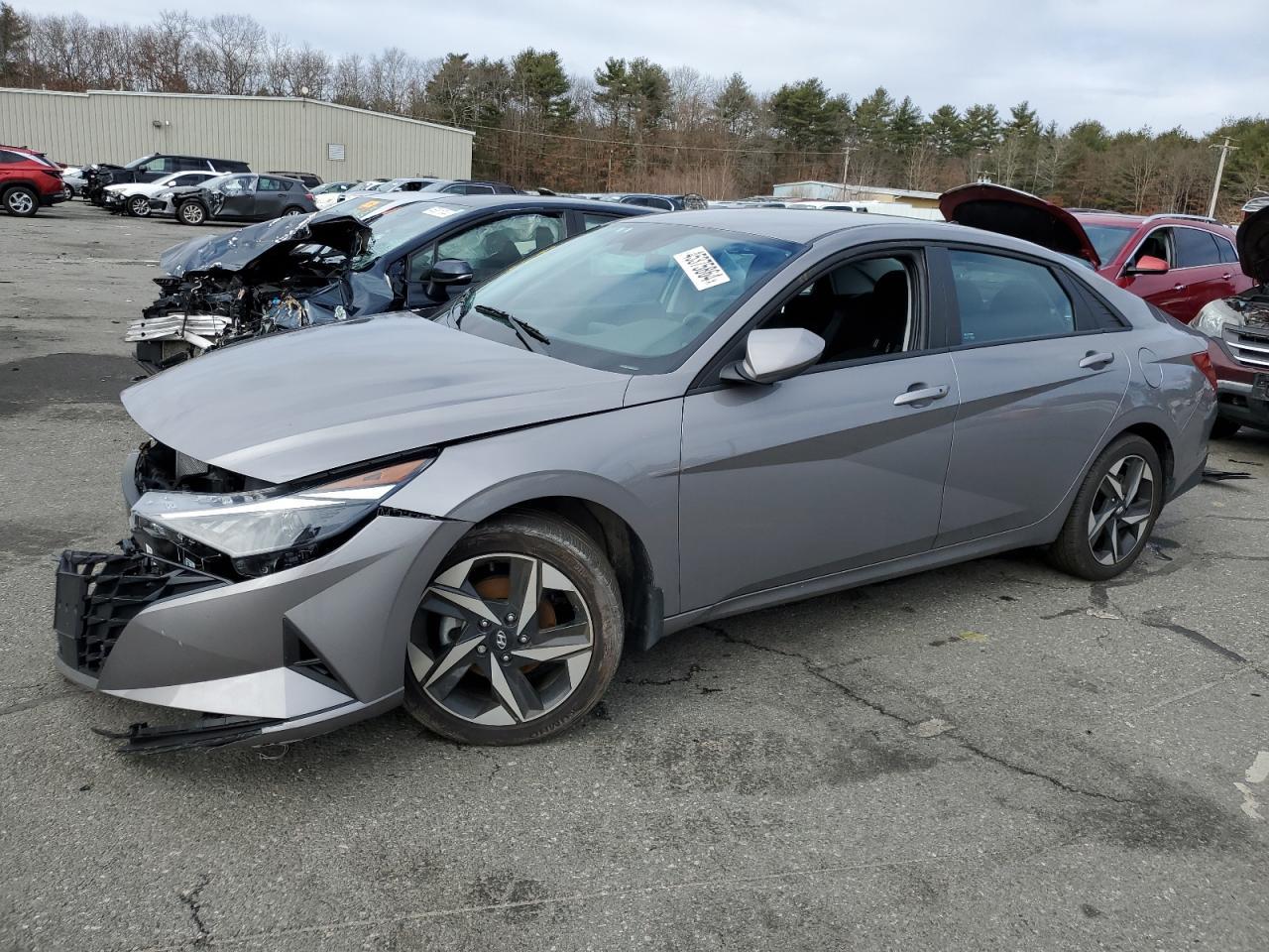 2023 HYUNDAI ELANTRA SE